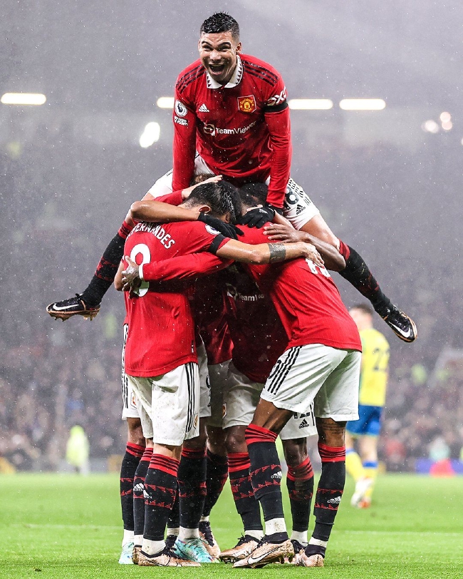 休赛期是突 休赛期是突